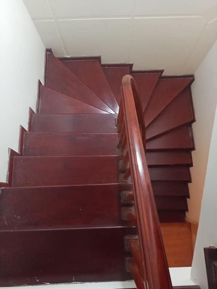 Bán nhà nguyên căn 6 tầng ô tô đỗ cửa Trần Duy Hưng Quận Cầu Giấy, sổ chính chủ lh 0988522858