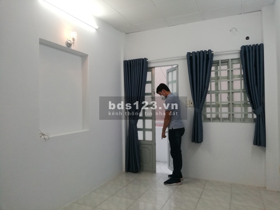 Nhà mới đầy dủ tiện nghi. Đường Ba Vân, Khu Bàu Cát. 4,3 tỷ