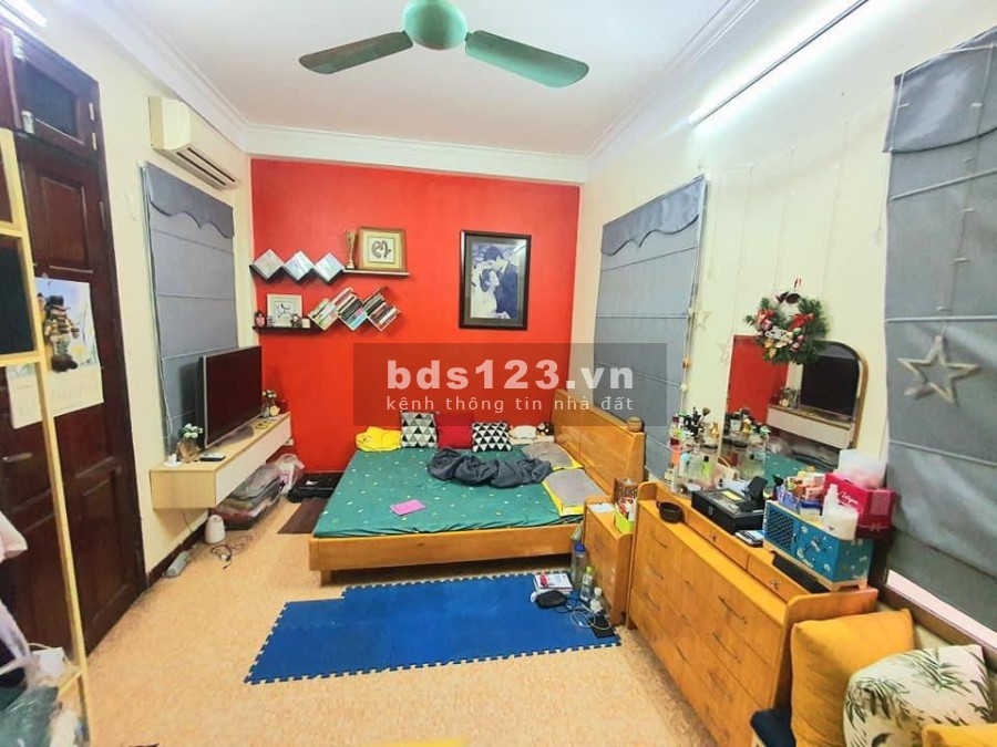 Nhà 3 mặt thoáng, 4T 73m2 ngõ 120 Yên Lãng, chỉ 9.1 tỷ, LH em Tuấn 0392969999