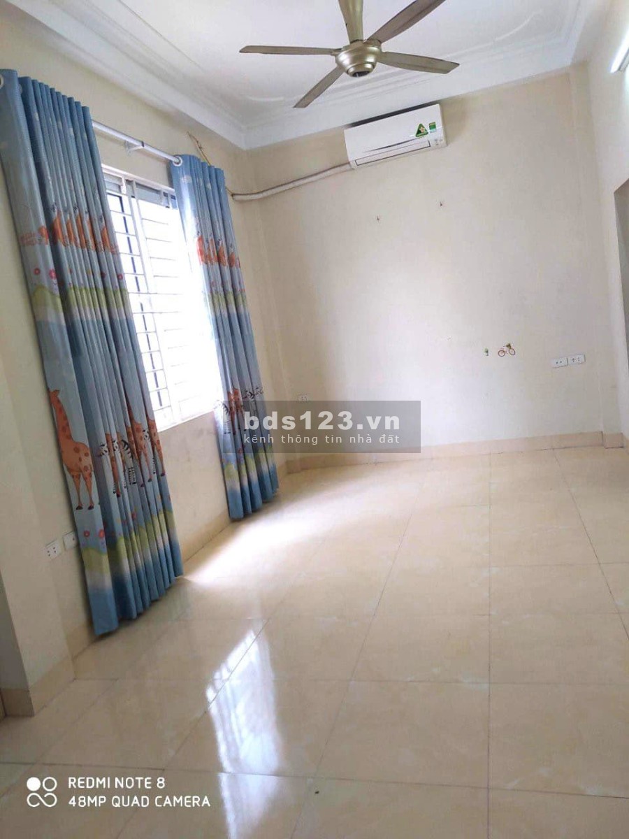 Bán nhà đẹp gần đường lớn, hiếm trong tâm giá, thiết kế tỉ mĩ, kiến trúc đẹp, thông thoáng