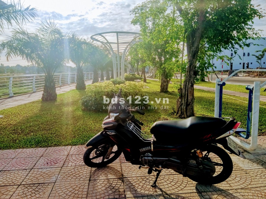 Cần bán căn nhà 1 trệt 2 lầu tại VSIP-2 Phú Chánh, thành phố mới Bình Dương sổ sẵn