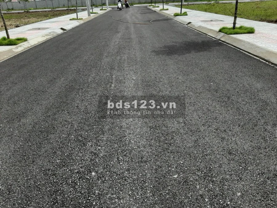 Đất nền thành phố tân an giá rẻ, thổ cư 100%, sổ hồng riêng, diện tích sử dụng 80m2