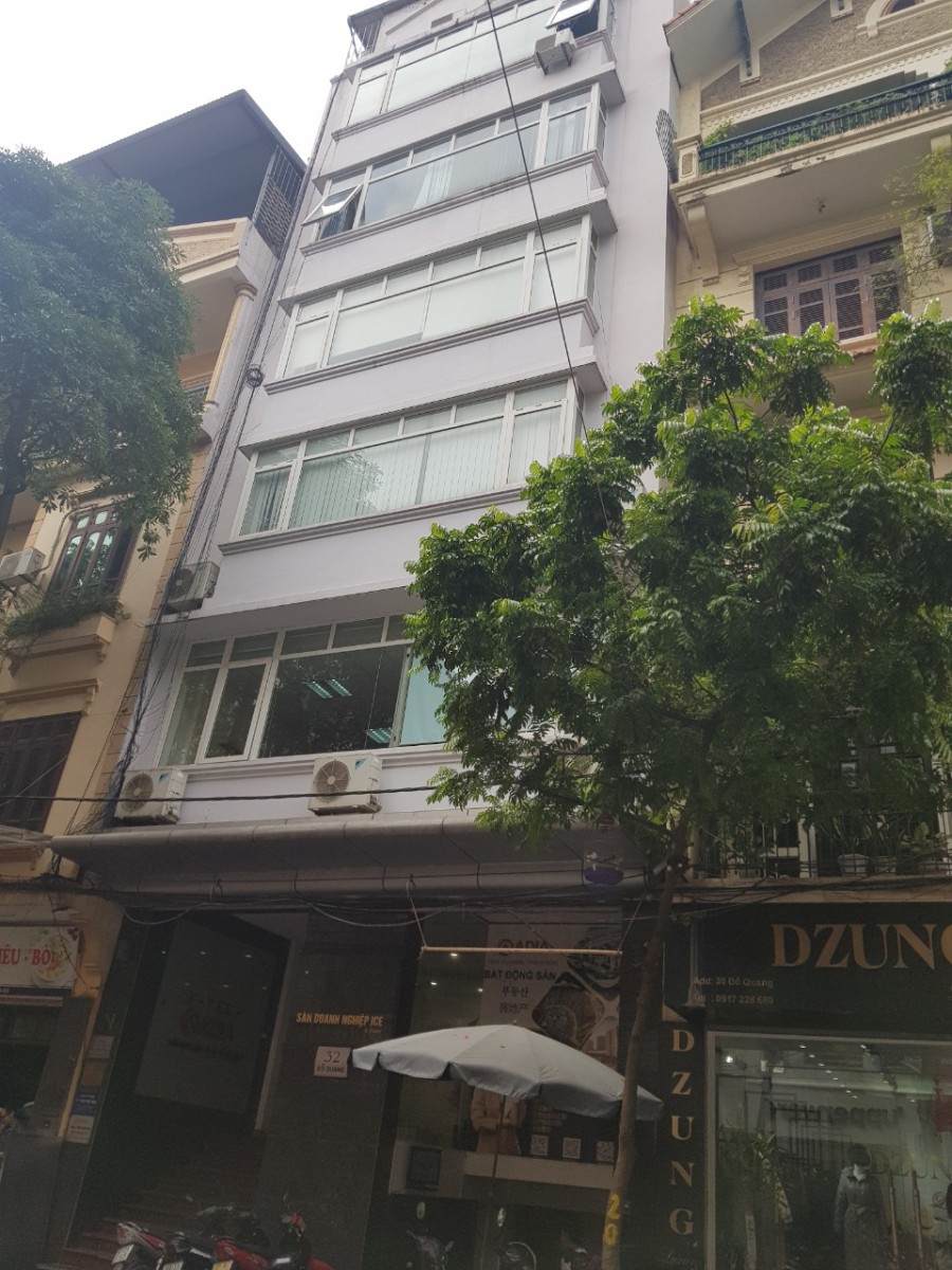 Bán nhà mới hoàn thiện 10 tầng ngõ 106 Hoàng Quốc Việt Nghĩa Đô Cầu Giấy 24 tỷ.