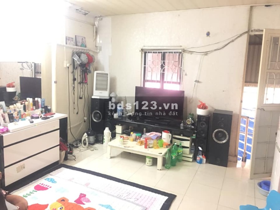 Bán nhà nguyên căn hiếm Kim Mã phố Vip Ba Đinh, dtsd 30m2, 4 tầng, mt 4m, giá 2.8 tỷ, lh 0975513371