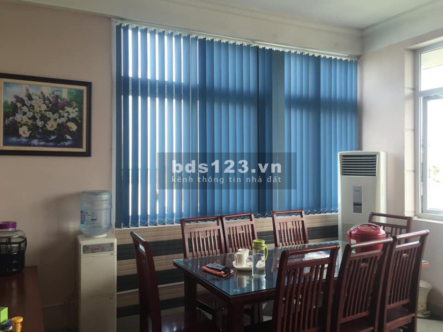 Võng Thị nhà có gara ô tô vào nhà kinh doanh 6 tầng thang máy dt 80m2 giá bán 12 tỷ, thương lượng