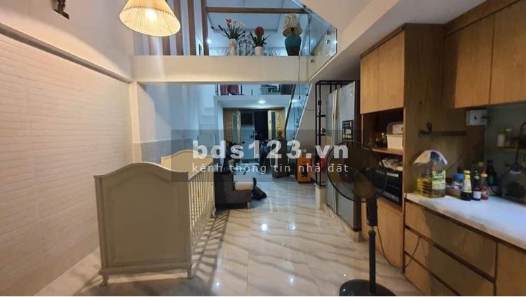 Bán nhà đường Thoại Ngọc Hầu Tân Phú 5 Tỷ 70m2, mới xây dọn vào ở ngay. Chủ cần bán gấp LH Khắc Lễ