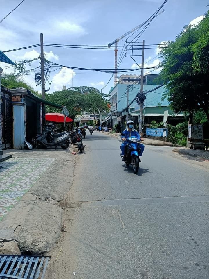 Bán đất Nguyễn Phúc Chu Tân Bình diện tích sử dụng 70m2 giá bán 5 tỷ, lh 0978085762