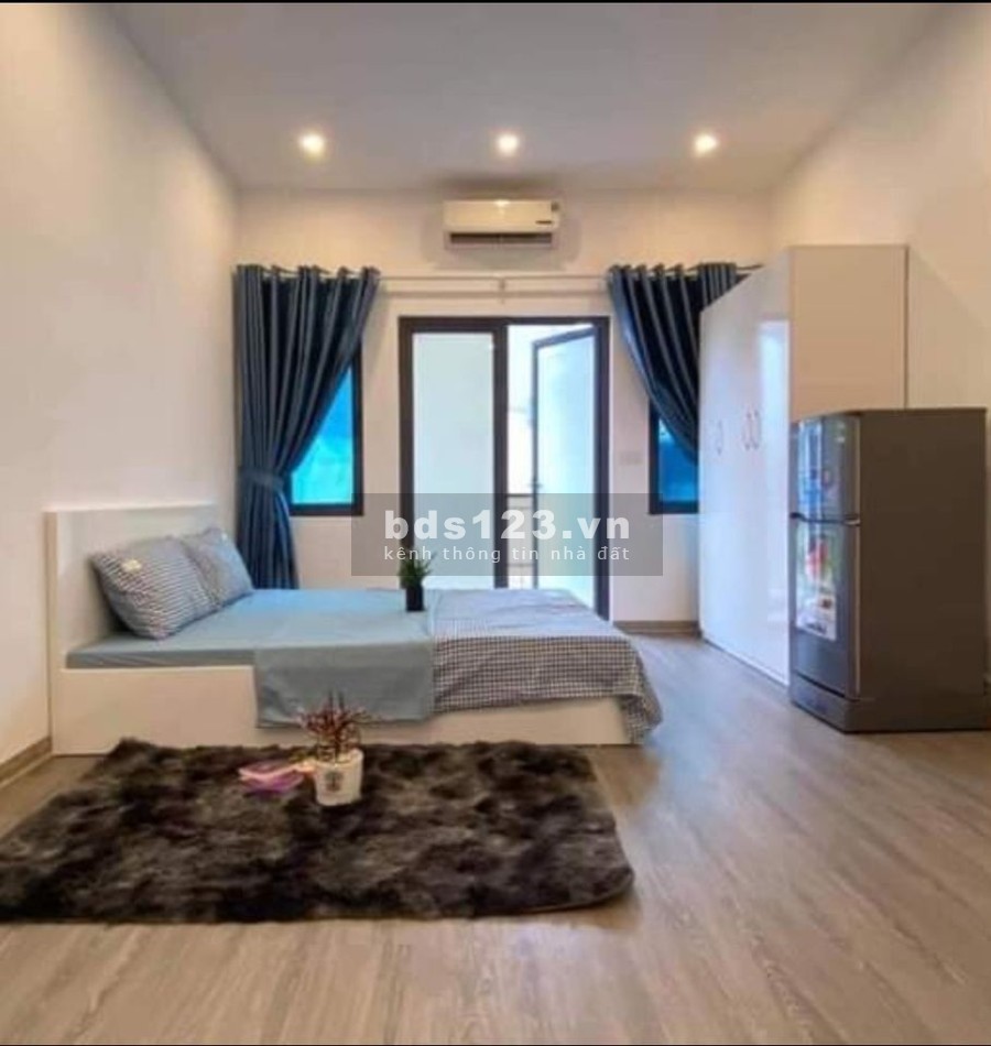 Giá bán chỉ hơn 5 Tỷ, có nhà 3 tầng, diện tích 41m2 Hoàng Hoa Thám đường ô tô tránh