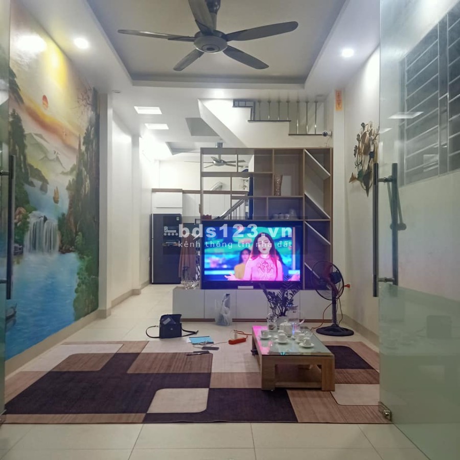 Chính chủ bán nhà Phú Đô, lô góc 2 mặt thoáng, dtsd 35m2, 5 tầng đúc, giá 3.75 tỷ, ô tô đỗ gần