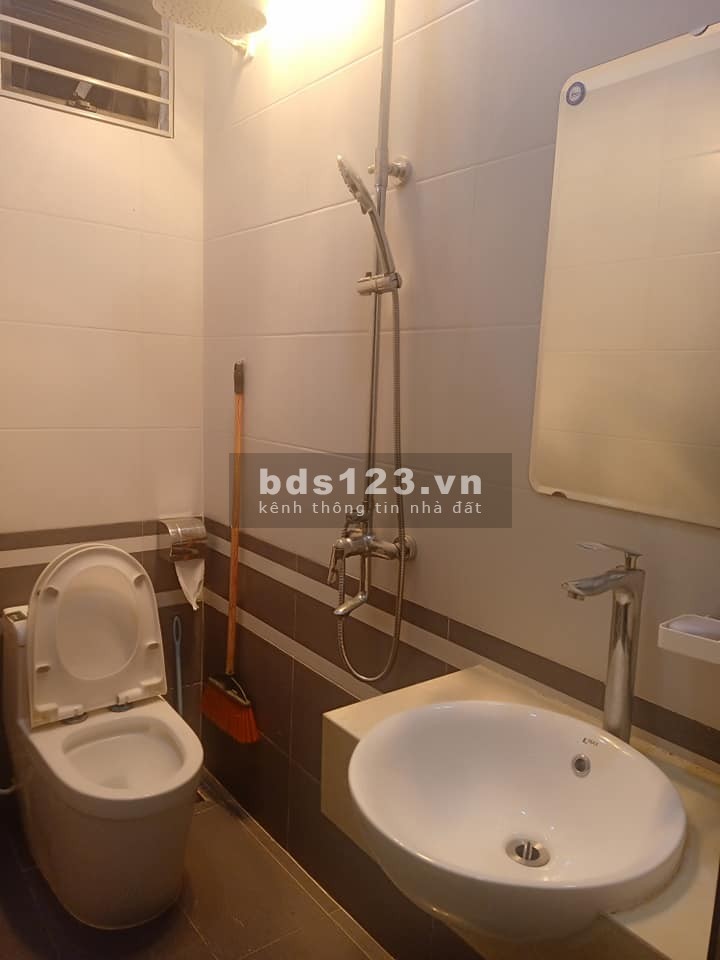 Chính chủ bán nhà Phú Đô, lô góc 2 mặt thoáng, dtsd 35m2, 5 tầng đúc, giá 3.75 tỷ, ô tô đỗ gần