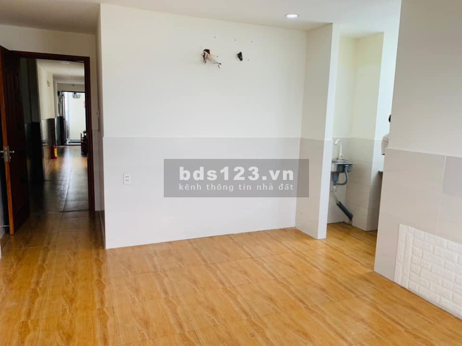 140m2 mặt tiền hẻm Kinh doanh Nguyễn Thị Thập Quận 7 3 tầng nở hậu giá chỉ 7.3 tỷ.