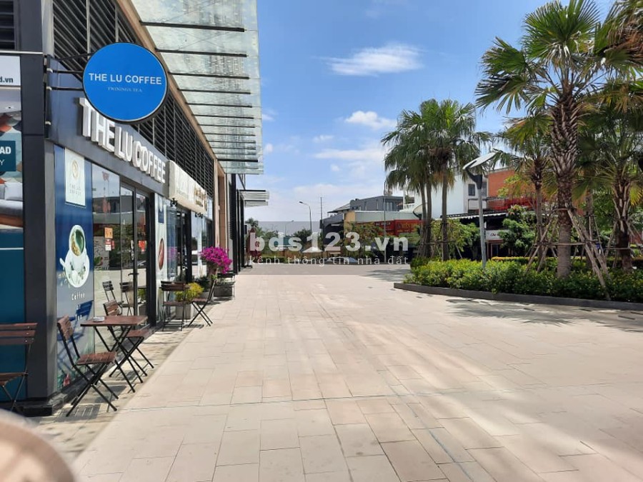 Hạ giá 7tr bao phí chốt nhanh căn OT The Sun Avenue, 35m2 sàn gỗ, máy lạnh Inverter