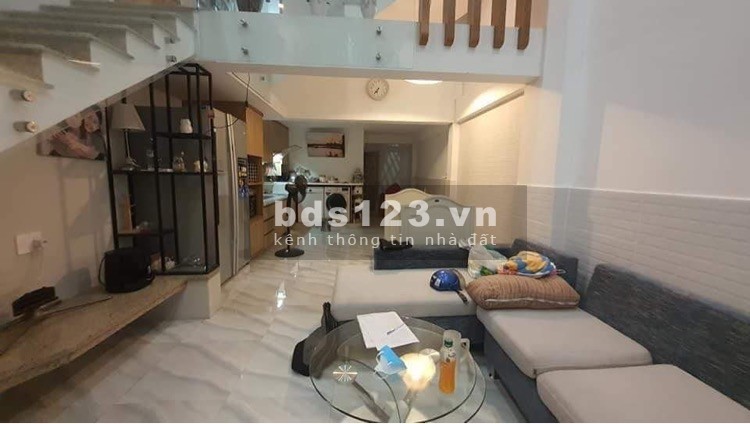 Bán nhà đường Thoại Ngọc Hầu Tân Phú 5 Tỷ 70m2, mới xây dọn vào ở ngay. Chủ cần bán gấp LH Khắc Lễ