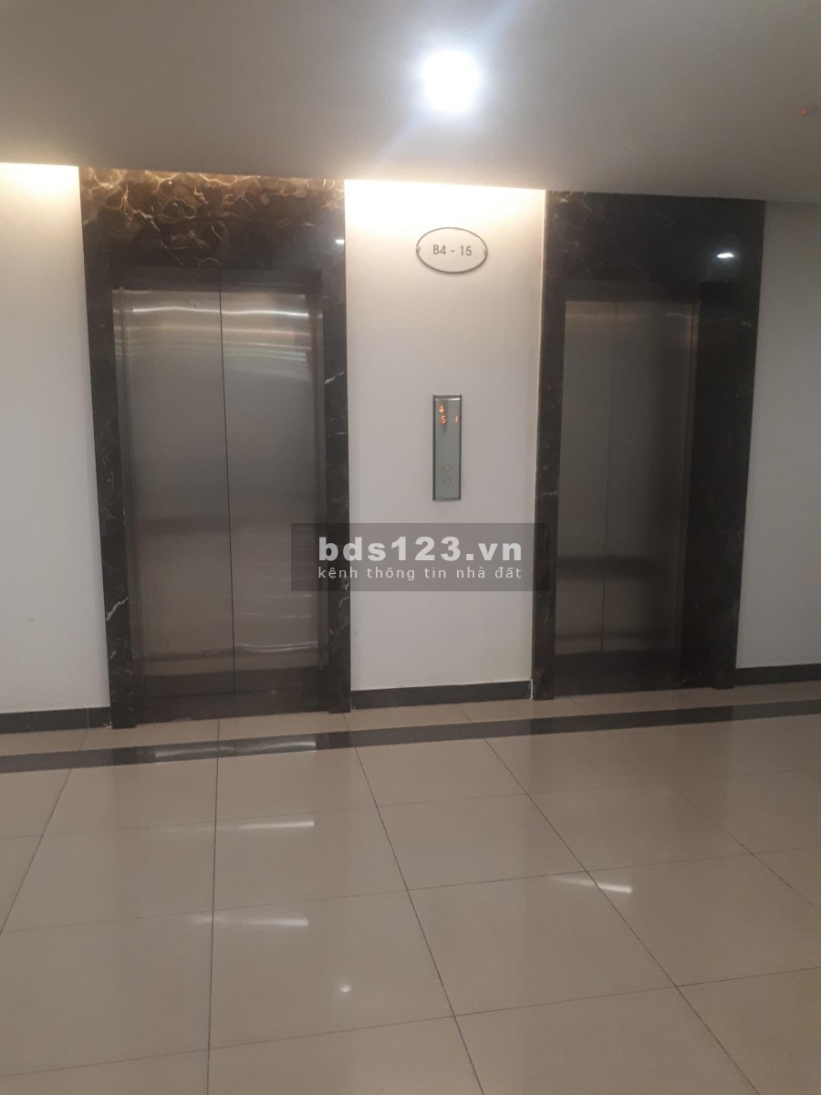 Chính chủ bán căn hộ Chung cư cao cấp 142m2, Lô Góc Golden Palace, Mễ Trì, Nam Từ Liêm