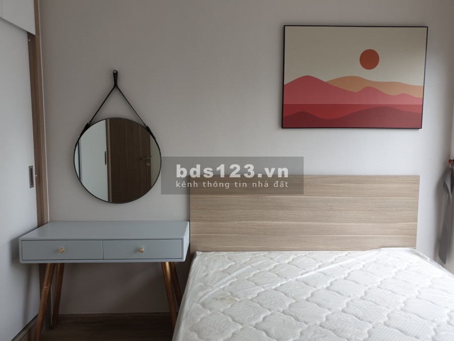 Cho thuê căn 2PN, Full Đồ đẹp, giá 8tr/th tại Vinhomes Smart City, lh 0964782875