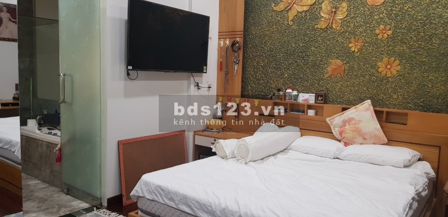 Bán nhà 4 tầng mặt tiền Ngô Thời Nhiệm, Tân Lập, thành phố Nha Trang giá bán 5.9 tỷ