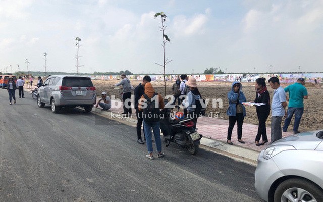 Tôi cần bán lô đất cạnh Chợ, khu công nghiệp Đất thổ cư xây dựng ở ngay giá tốt đầu tư