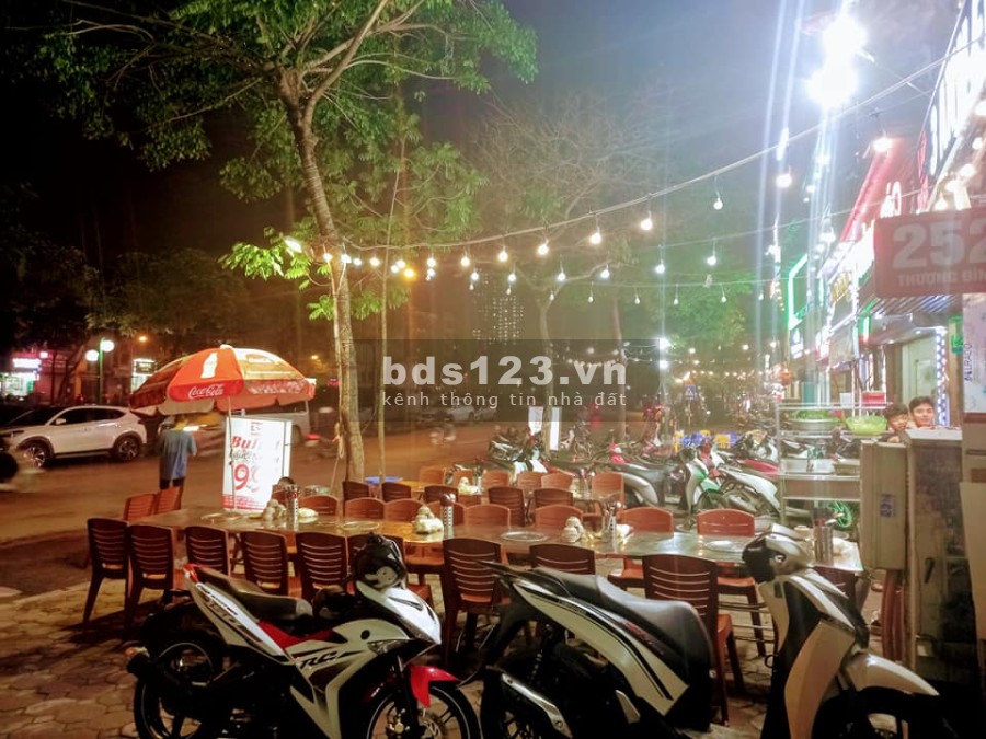 Bán nhà phố Trường Chinh giảm chào gấp 1 tỷ giá chỉ 12 tỷ, sổ chính chủ bàn giao ở ngay