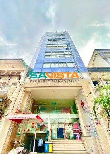 Còn duy nhất sàn 160m2 khu vực Q1, đã lót sàn đầy đủ, sàn vuông vứt + 3 mặt kính siêu đẹp