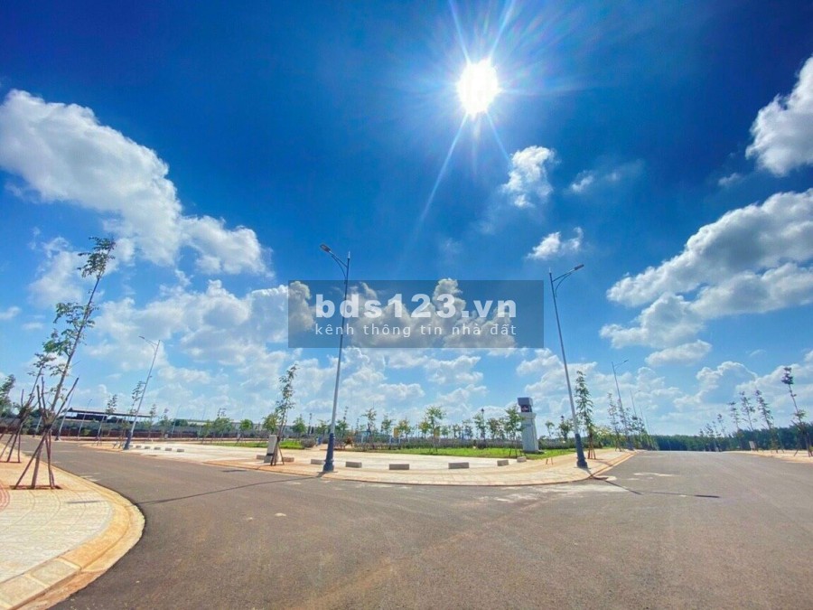 Đất nền Vị trí lõi trung tâm hành chính mới, pháp lý sổ đỏ từng nền giá bán 2.2 tỷ, sổ sẵn
