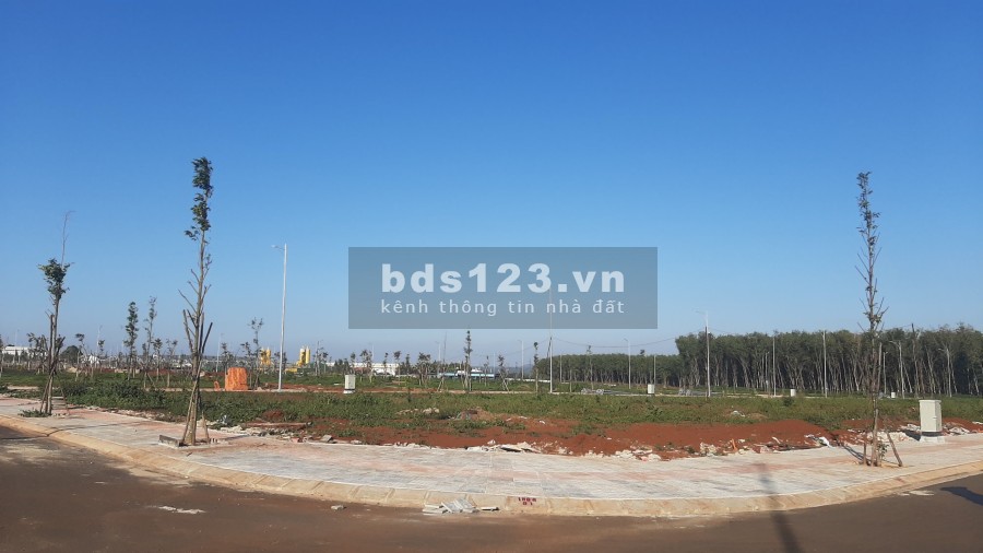 Đất nền Vị trí lõi trung tâm hành chính mới, pháp lý sổ đỏ từng nền giá bán 2.2 tỷ, sổ sẵn