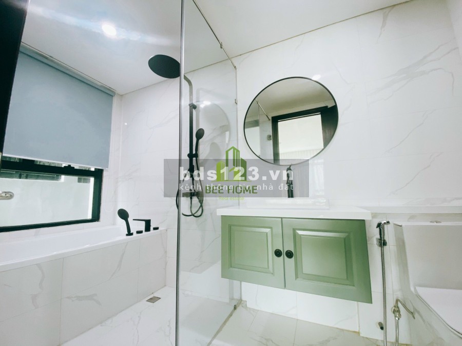 Căn hộ duplex 3PN 132m2 Feliz En Vista view Landmark 81 giá cực tốt chỉ 32 triêu/tháng - LH 0936240720