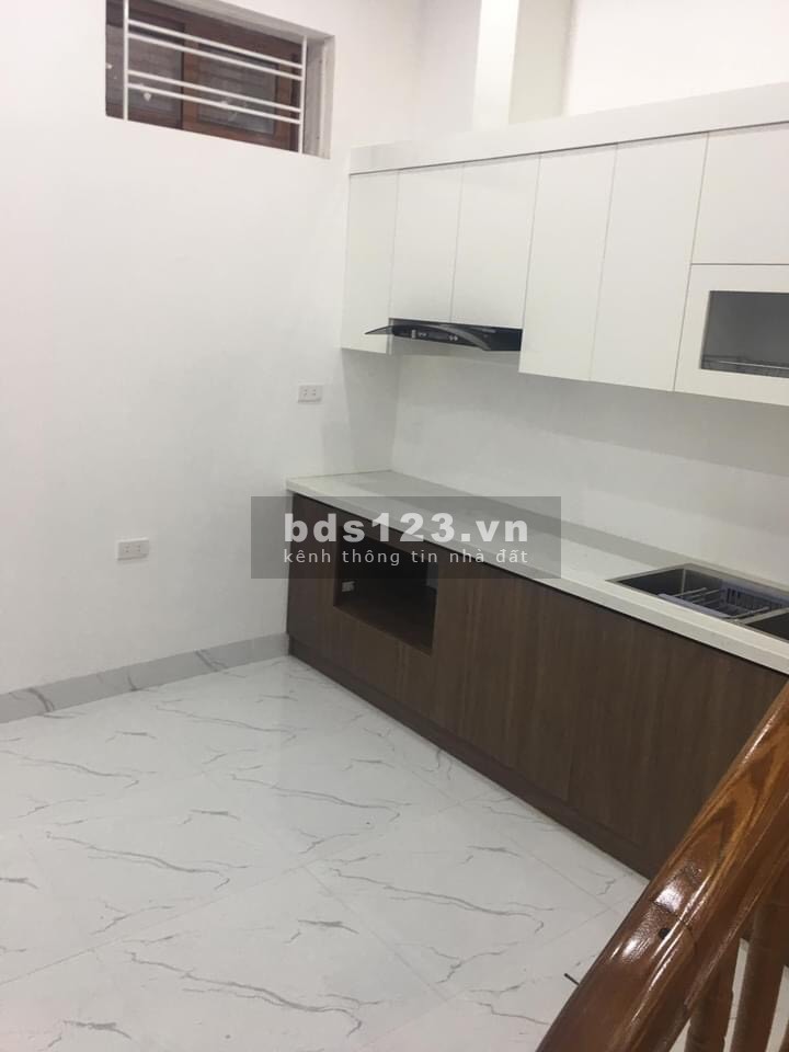 Siêu Phẩm nhà 4 tầng siêu rẻ Ngõ Văn Hương trung tâm Đống Đa vị trí đắc địa ngõ rộng thông khắp ngả