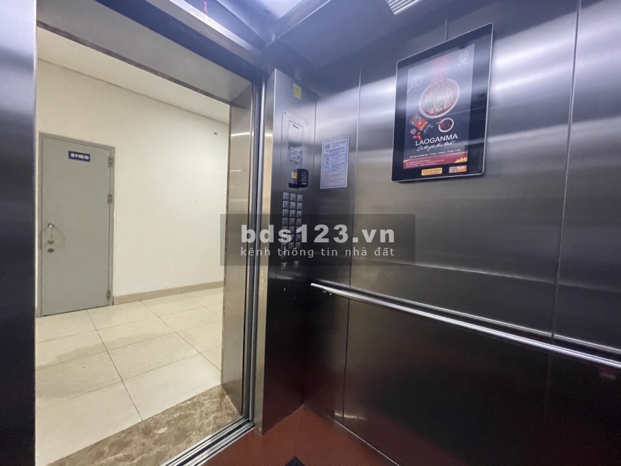 Bán CH tại Packexim 2, căn góc bàn giao thô 97m2, tầng cao, view sông Hồng, cầu Nhật Tân - LH 0973781843 Ánh