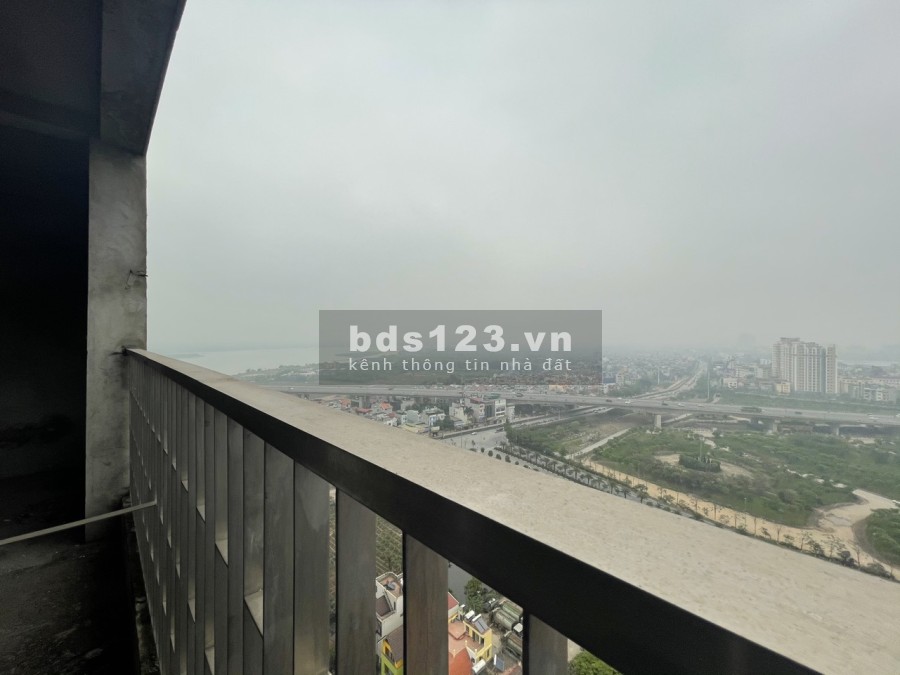 Bán CH tại Packexim 2, căn góc bàn giao thô 97m2, tầng cao, view sông Hồng, cầu Nhật Tân - LH 0973781843 Ánh