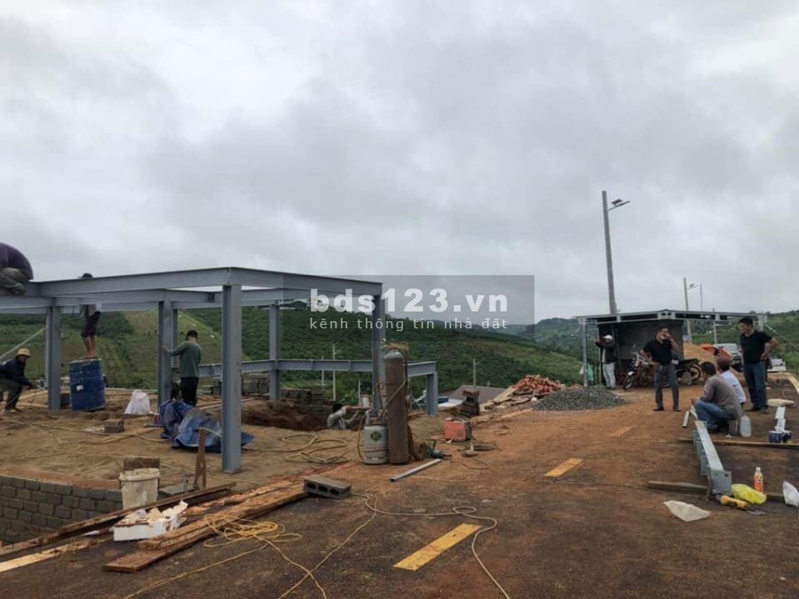 Bán đất view đồi Bảo Lộc giá bán chỉ với 680 triệu sổ hồng riêng, full thổ cư, lh 0386407332
