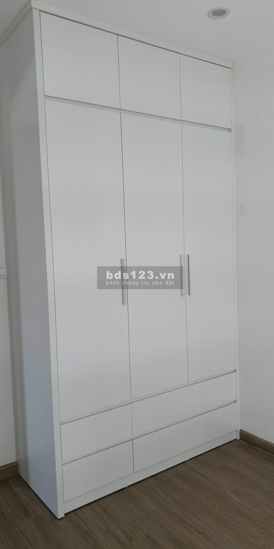 Cho thuê căn hộ Vinhomes Smart City 3pn-74m2 đồ cơ bản.Giá:9Tr/Tháng(vào luôn)