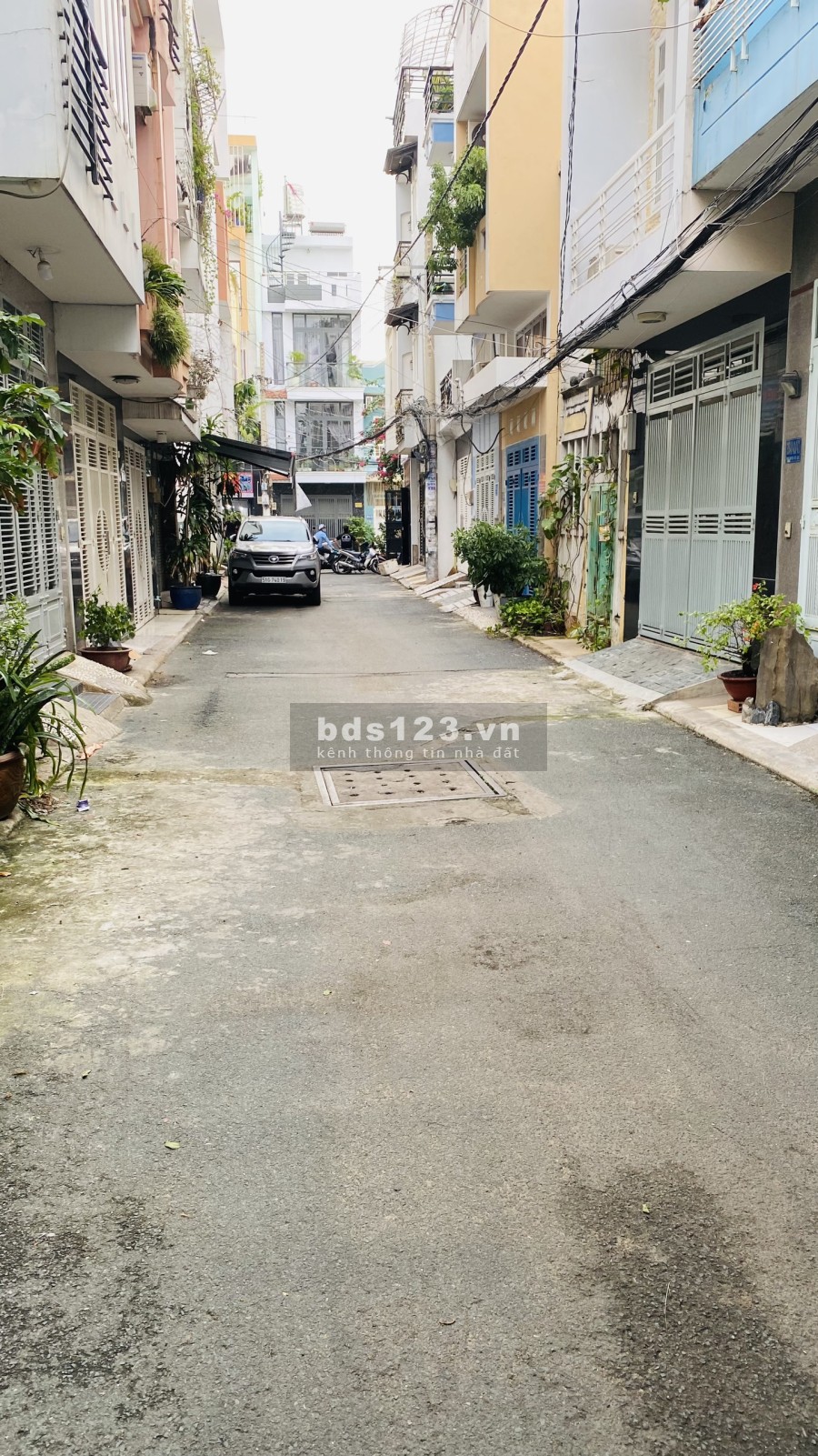 Bán gấp nhà NỞ HẬU, HXH Nơ Trang Long, P.7, Bình Thạnh, 50m2, 4PN