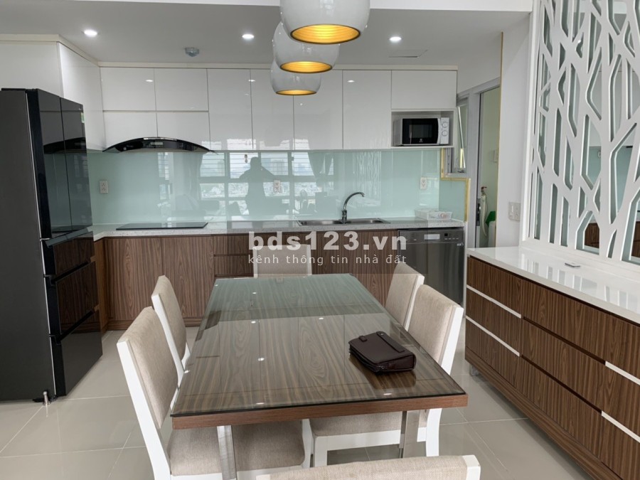 Cần cho thuê căn hộ Happy Valley 3Pn, full nội thất chỉ 20 triệu/tháng lh 0909168890