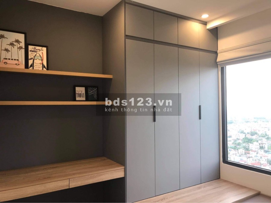 Cho thuê gấp CH 2PN, 2WC, 70M2 full đồ Vinhomes Smart City 12tr/th