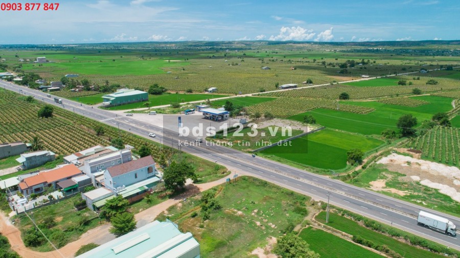 Bán 4 lô đất Bình Thuận, Giá chỉ từ 90k/m2, làm thủ tục sang tên và công chứng ngay trong ngày