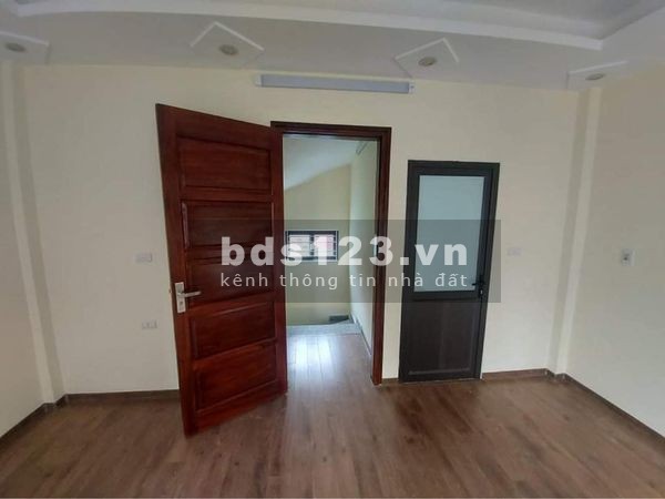 Nhà mới ở luôn 10m ra đường ô tô nội thất xịn xò trung tâm dtsd 31m2, 5 tầng giá nhỉnh 3 tỷ
