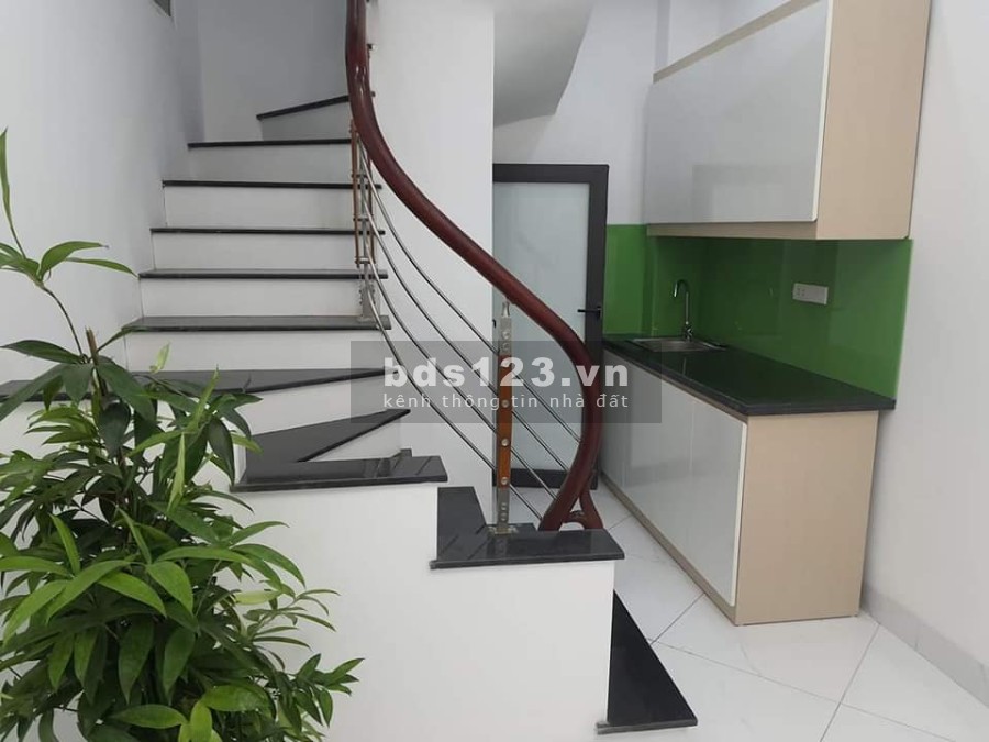 Chính bán nhà phố Thanh Nhàn ô tô, ngõ thông giá bán 3.5 tỷ thương lượng, lh 087766818