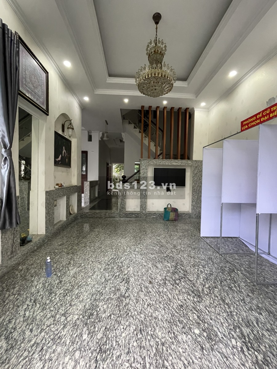Cho thuê Siêu Biệt Thự Khu cao cấp đường Nơ Trang Long bảo…