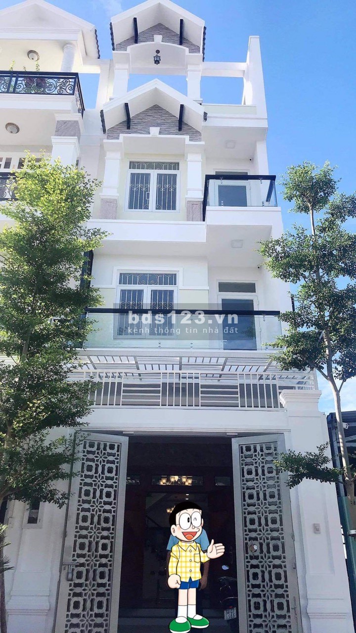 Nhà Phố 300m2, 4PN, 6WC, Sân Để ÔTô Ngay Khu Garden Homes, Đô Thị Vạn Phúc, Ngã Tư Bình Triệu
