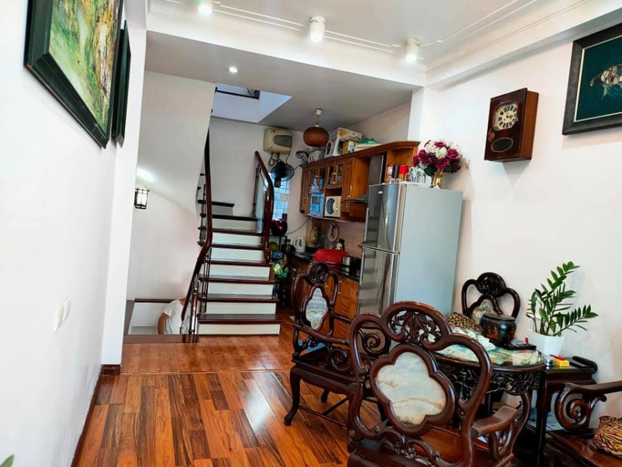 Bán nhà 5 tầng mặt phố khâm thiên, Kinh doanh tuyển đỉnh giá chỉ 7,9 tỷ.(MS 89001 )