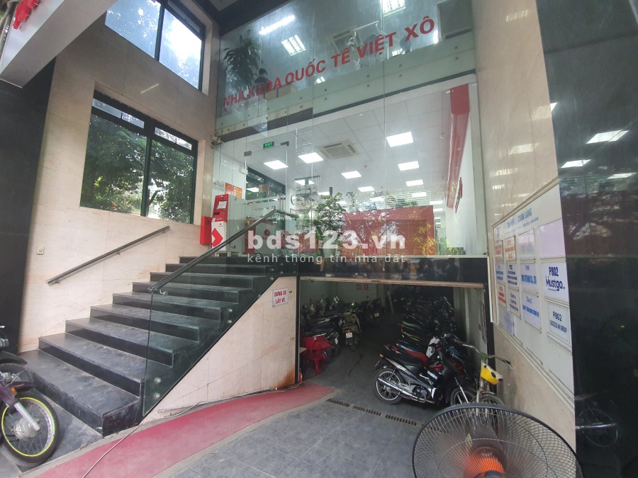 Cho thuê văn phòng diện tích sử dụng 35 - 80m2 tại phố Chùa Láng giá 22 triệu/tháng vị trí đẹp