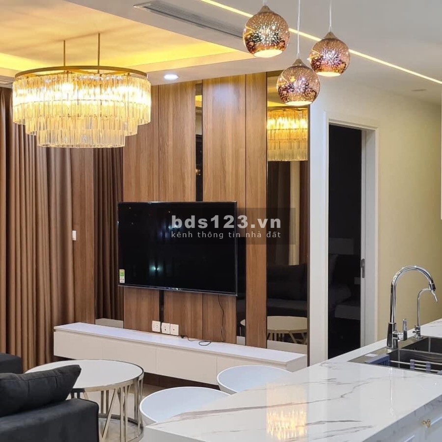 Giá hời mùa dịch căn hộ 3PN cao cấp full đồ tại chung cư D'capitale giá 17 triệu/tháng