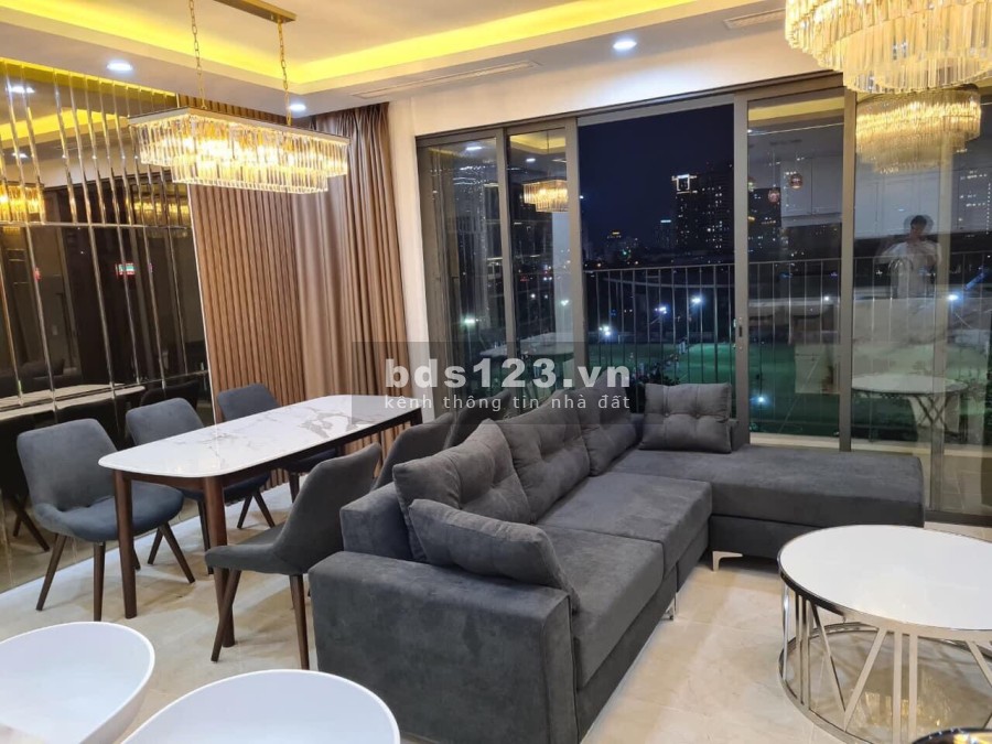 Giá hời mùa dịch căn hộ 3PN cao cấp full đồ tại chung cư D'capitale giá 17 triệu/tháng