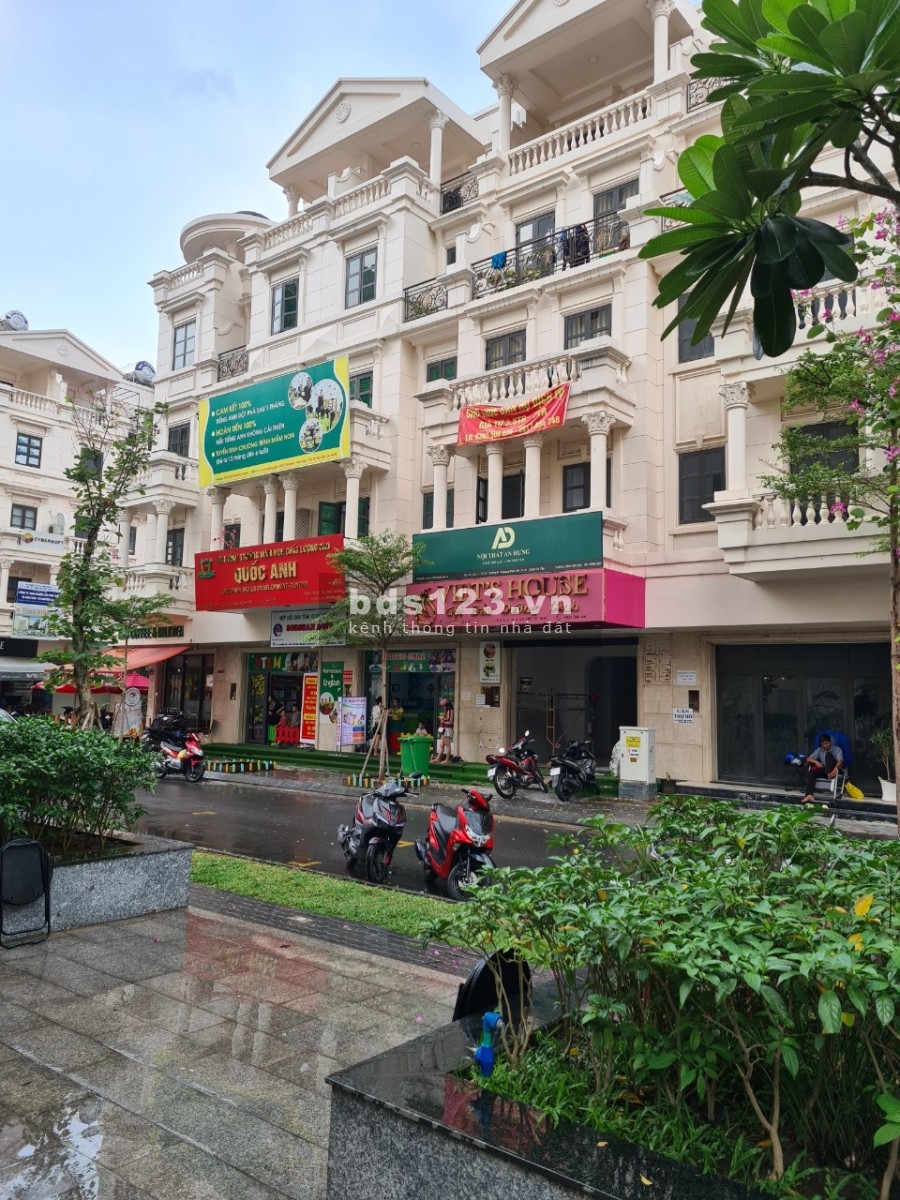 Bán nhà Gấp sau dịch Cityland Quận Gò Vấp diện tích sử dụng 100m2, 5 tầng, giá bán 21 tỷ