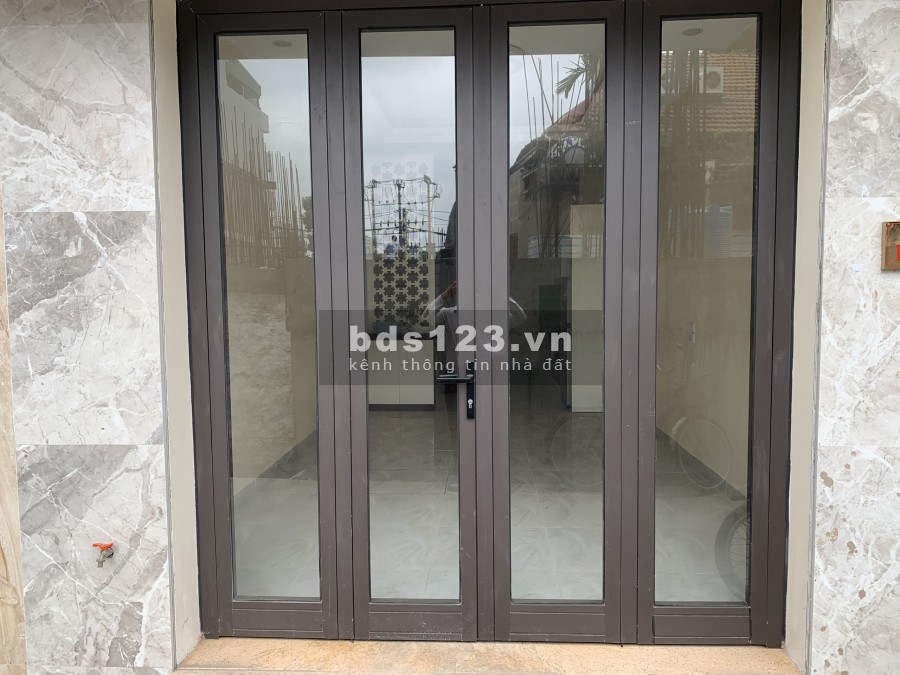 Bán nhà xây mới 4.5 tầng liền kề Ngọc Thụy đầy đủ nội thất giá mùa dịch lh 0815513333