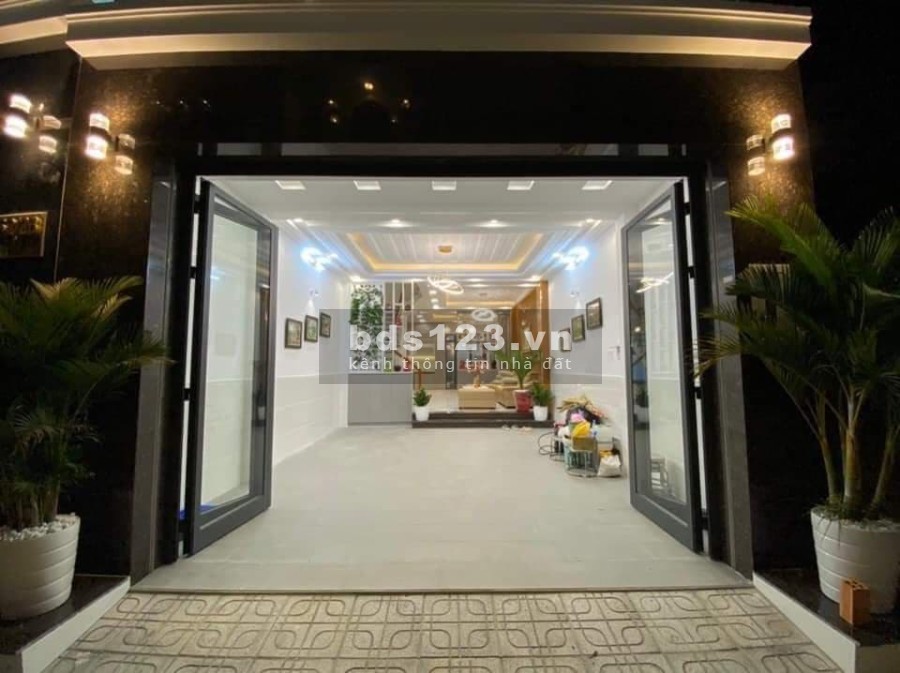 CẦN BÁN NHÀ GẤP KHU VỰC CẦU GIẤY NHỈNH 3 TỶ