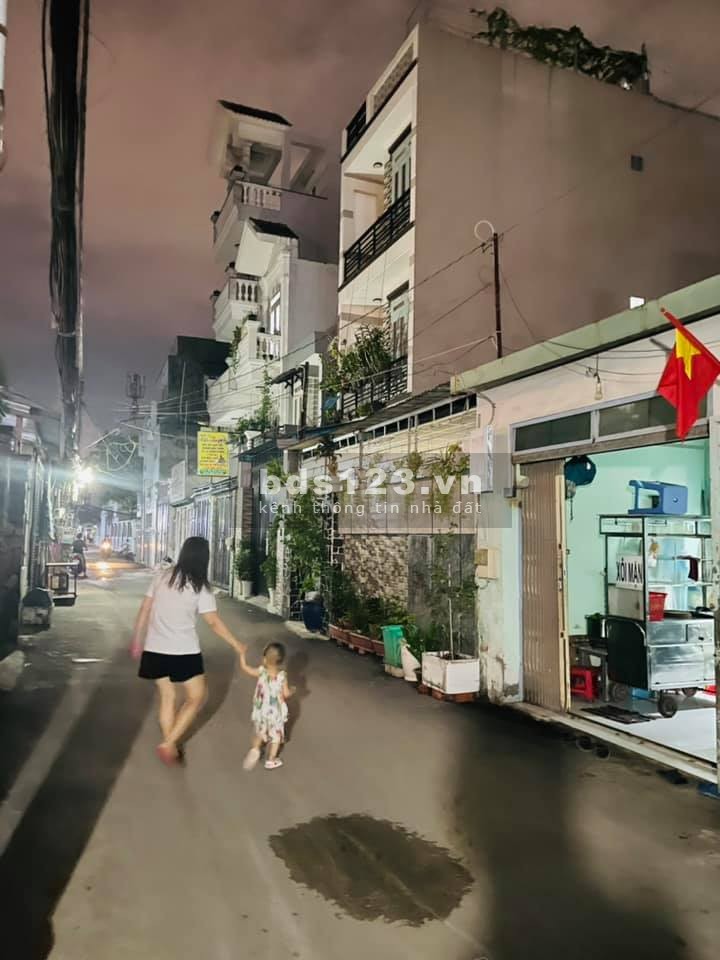 (Gò Vấp)Bán đất tặng nhà đẹp, hẻm 6m thông, Lê Đức Thọ, dtsd 70m2, giá bán 4.68 tỷ