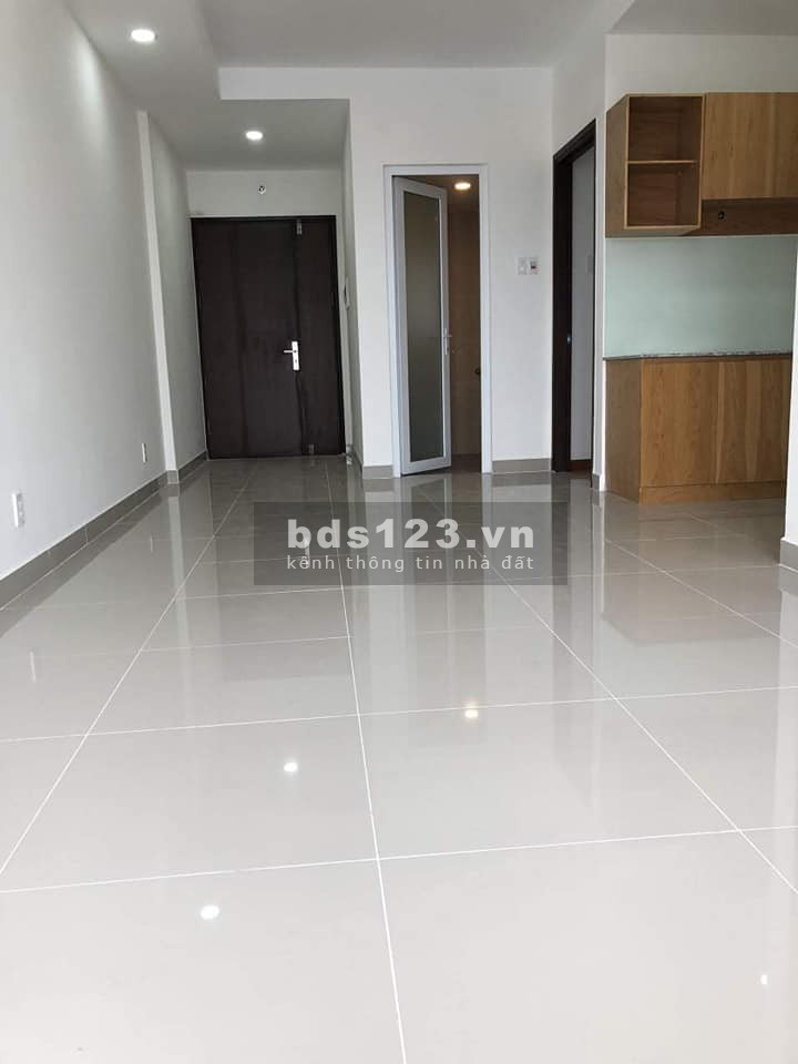 Cho thuê CH Depot Metro Tham Lương diện tích 70m2 giá 7 triệu, DT 50m2 giá 5.5 triệu/tháng