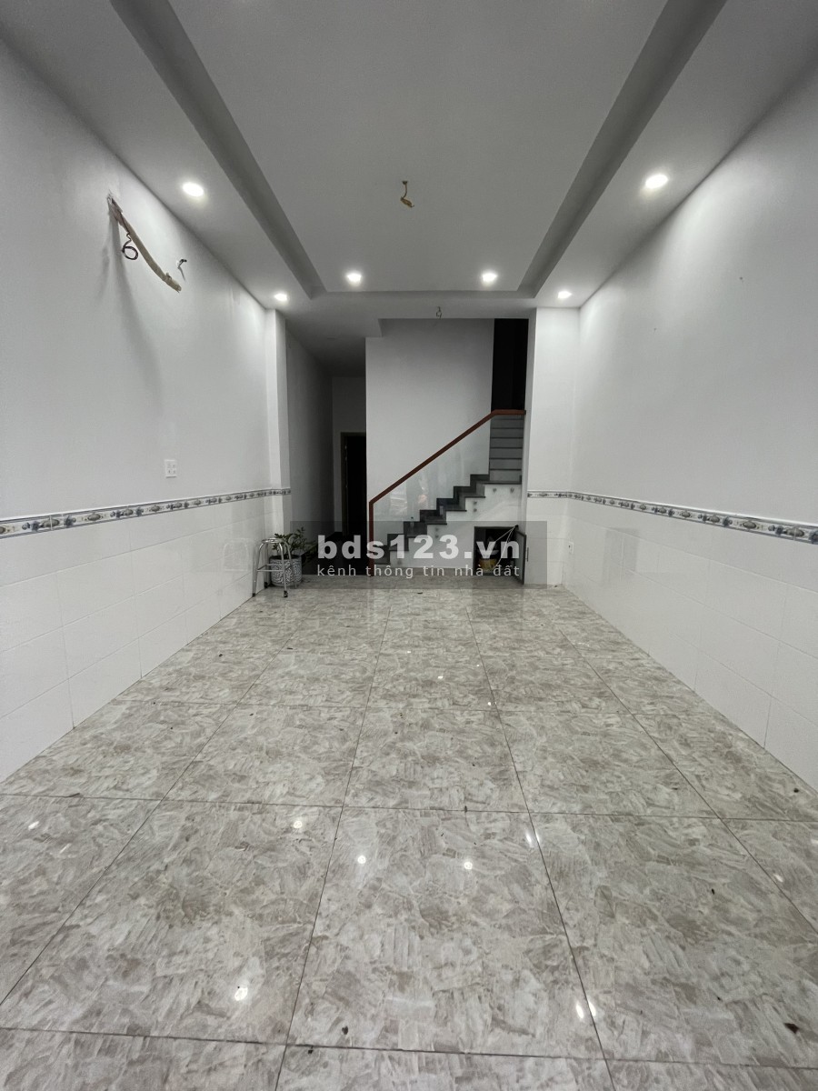 Nhà Mới Xây mặt tiền Hẻm Kinh doanh đường D2: Trệt 4 Lầu - Thang Máy