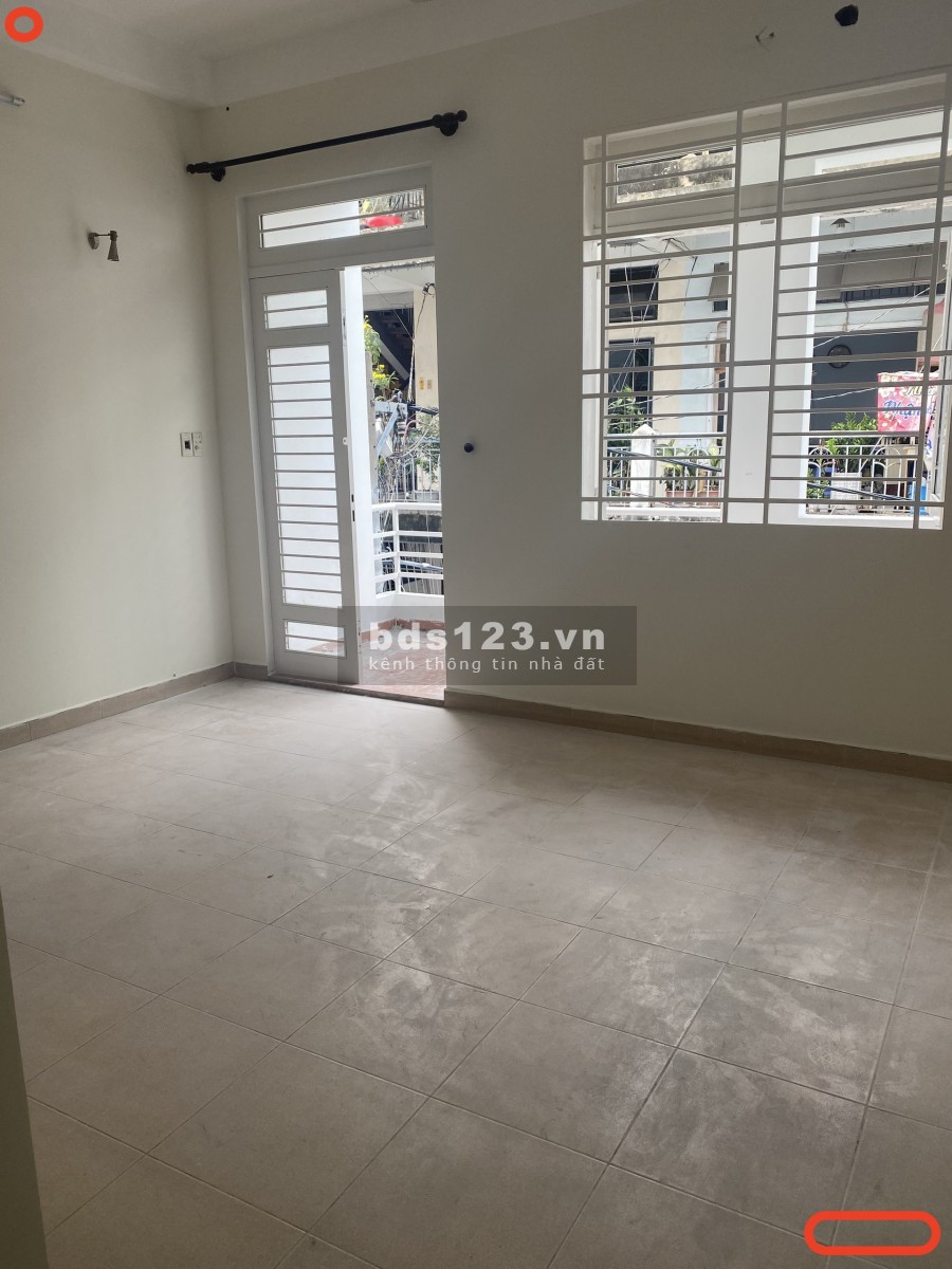 Cho thuê nhà nguyên căn hẻm xe hơi đường D1 4.4x15m Trệt, lửng, 2 lầu. 6 pn, 4 wc, 19 triệu/tháng